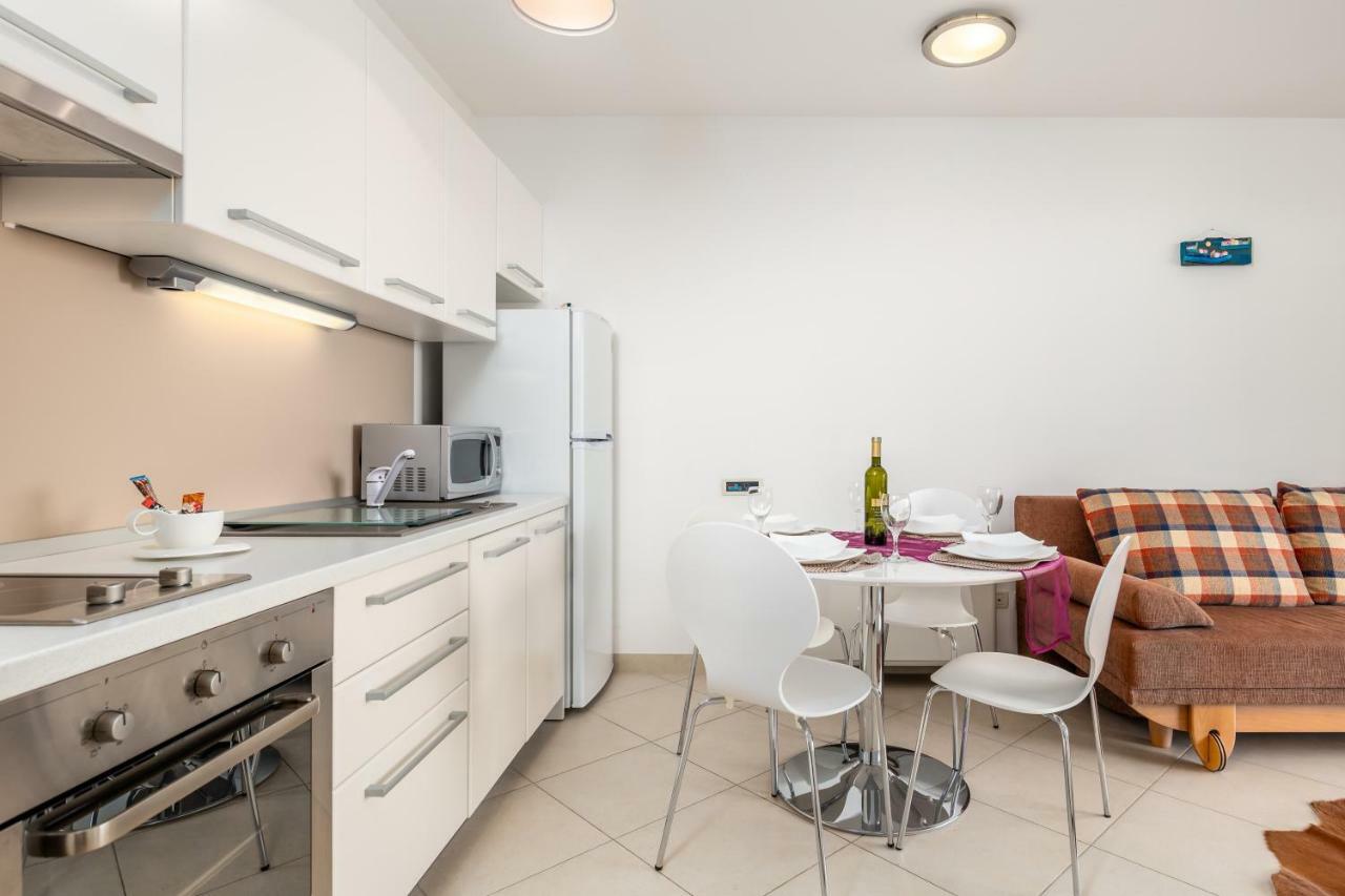 Apartment Maja Opatija With Free Private Parking And Lovely Sea View Terrace Extérieur photo